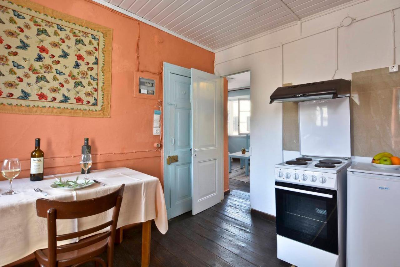 Corfu Town Central Apartment Екстер'єр фото